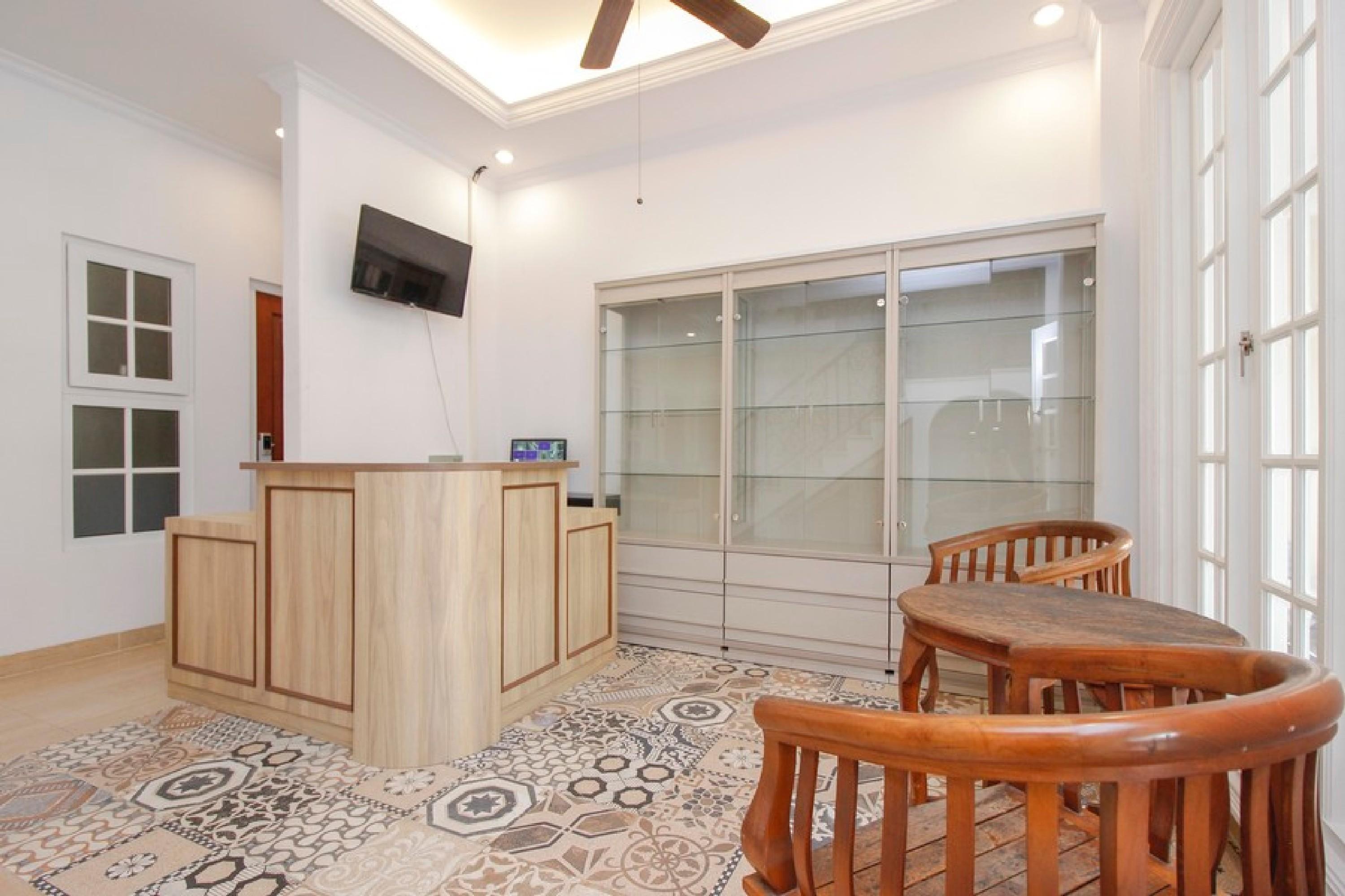 Reddoorz Plus @ Kwitang 2 Jakarta Exterior photo