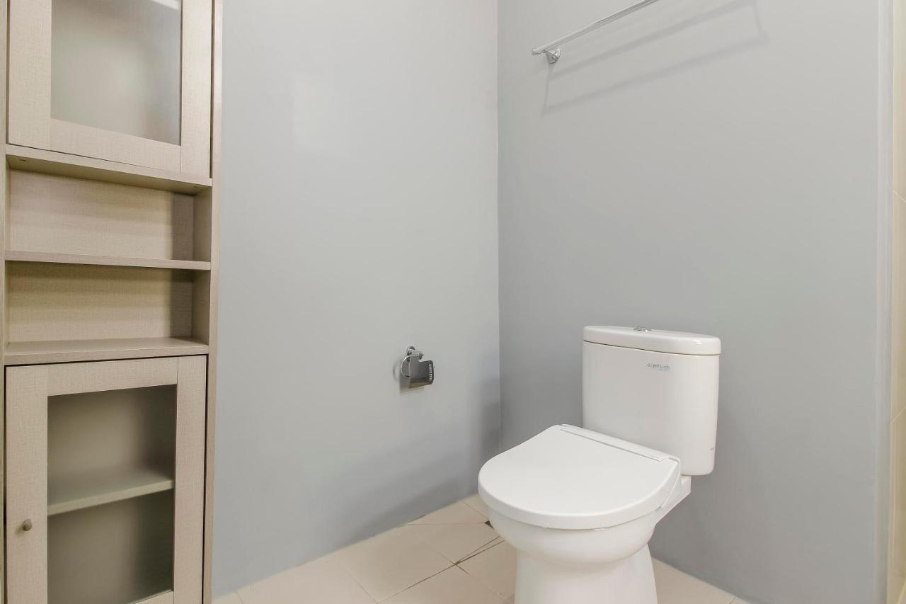 Reddoorz Plus @ Kwitang 2 Jakarta Exterior photo